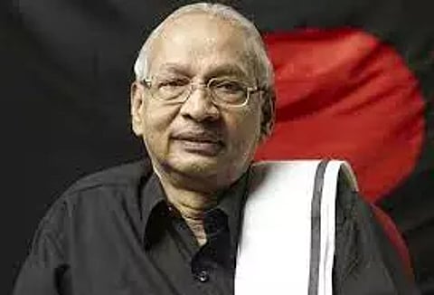 சமூகத்தையும், பொருளாதாரத்தையும் இணைப்பது அரசியலமைப்பு சட்டத்துக்கு விரோதமானது