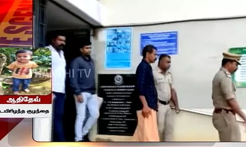 தொழிலில் ஏற்பட்ட தகராறு காரணமாக நண்பனின் 4 வயது மகனை கொன்ற கொடூரன் - கேரளாவில் அதிர்ச்சி