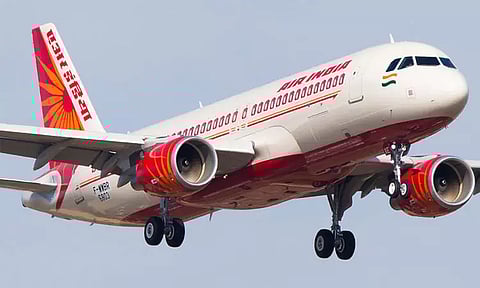 தொழில்நுட்ப கோளாறு காரணமாக மும்பை-கோலிக்கோடு ஏர் இந்தியா விமானம் 3 மணி நேரம் தாமதம்..!