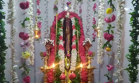 சிறப்பு அலங்காரத்தில் அய்யா வைகுண்டசாமி