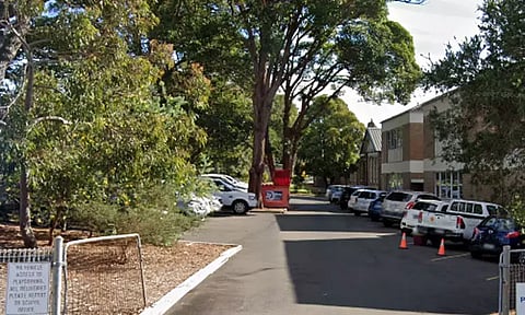 ஆஸ்திரேலிய பள்ளிக்கூடத்தில் அறிவியல் சோதனையின்போது திடீர் தீ விபத்து: மாணவர்கள் படுகாயம்