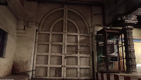 சிதம்பரம் நடராஜர் கோவில் பூட்டு உடைப்பு