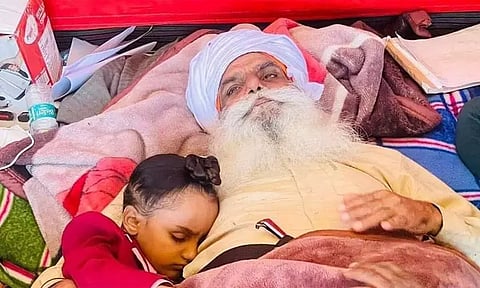 பஞ்சாப்பில் பல்வேறு கோரிக்கைகளை வலியுறுத்தி விவசாய சங்க தலைவர் உண்ணாவிரத போராட்டம்