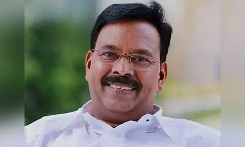 காங்கிரஸ் கட்சியில் இருந்து ரூபி மனோகரன் தற்காலிக நீக்கம்