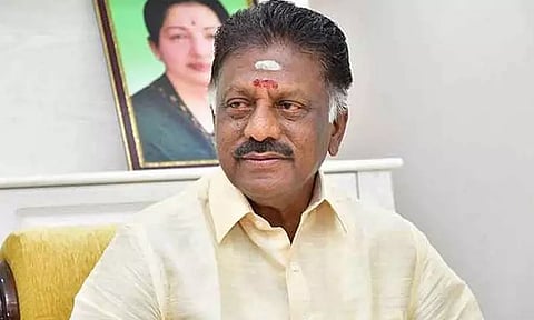 ஜல்லிக்கட்டு வழக்கு: சாதகமான தீர்ப்பினை பெறும் வகையில் வலுவான வாதங்களை முன்வைக்க வேண்டும் - ஓ.பன்னீர்செல்வம் வலியுறுத்தல்