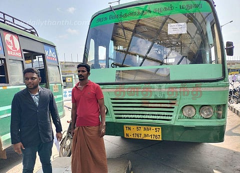 விபத்தில் தொழிலாளி படுகாயம்: இழப்பீடு வழங்காததால் அரசு பஸ் ஜப்தி