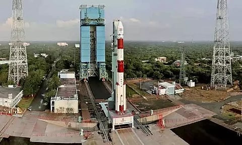 இஸ்ரோவின் பி.எஸ்.எல்.வி. சி-54 ராக்கெட் - இன்று விண்ணில் சீறிப்பாய்கிறது