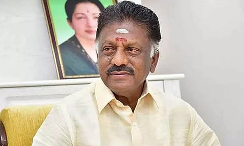 ஆதார் எண் இணைப்பு: அவசியத்தை எடுத்துரைக்காமல் மின் நுகர்வோர்களை துன்புறுத்தும் செயல் கண்டனத்திற்குரியது - ஓ.பன்னீர்செல்வம்