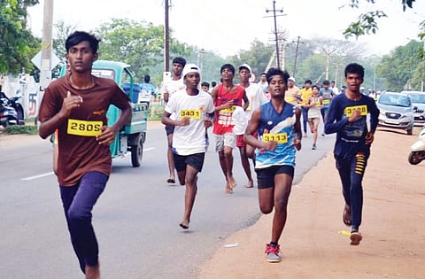 மினி மாரத்தான் போட்டி