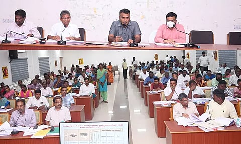 அனைத்து வளர்ச்சி திட்டப்பணிகளையும் விரைந்து முடிக்க வேண்டும்