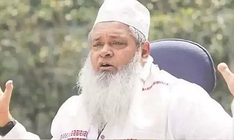 இந்துக்கள் முஸ்லீம்களைப்போல் குழந்தைகளுக்கு இளம் வயதிலேயே திருமணம் செய்ய வேண்டும் - பத்ருதீன் அஜ்மல்