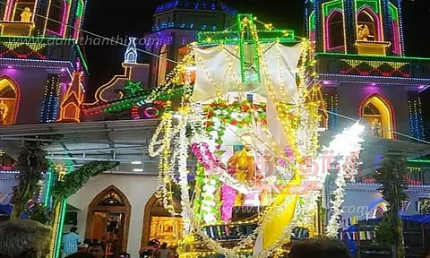 புனித சவேரியார் ஆலய சப்பர பவனி