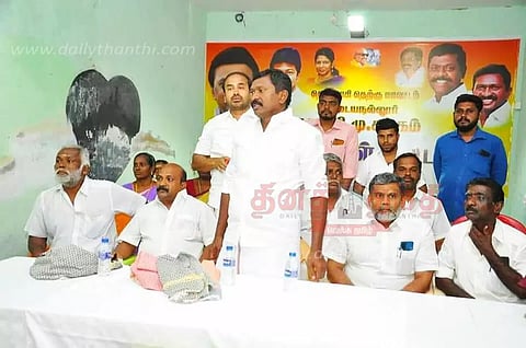 தி.மு.க. செயல்வீரர்கள் கூட்டம்