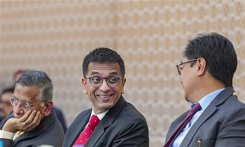 'நான் ரேடியோ ஜாக்கியாக பணியாற்றியுள்ளேன்' - ரகசியத்தை உடைத்த சுப்ரீம் கோர்ட்டு தலைமை நீதிபதி