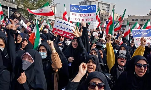 ஹிஜாப் 'அறநெறி போலீஸ்' பிரிவை ஈரான் கலைத்ததை நம்ப மறுக்கும் அமெரிக்கா உள்ளிட்ட நாடுகள்...!