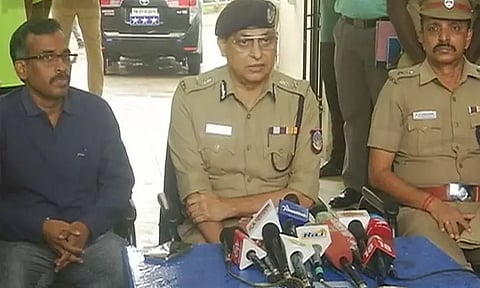 மாண்டஸ் புயல் - மாலைக்கு பிறகு போலீசார் தீவிர ரோந்து - சென்னை போலீஸ் கமிஷனர் பேட்டி