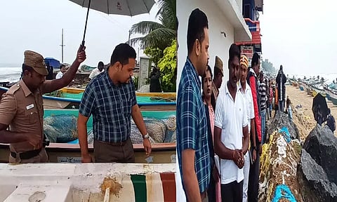 செங்கல்பட்டு மாவட்டத்தில் புயலை எதிர்கொள்ள 33 குழுக்கள்