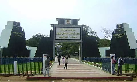 மாண்டஸ் புயல் எதிரொலி - வண்டலூர் பூங்கா இன்று ஒருநாள் மட்டும் மூடல்...!