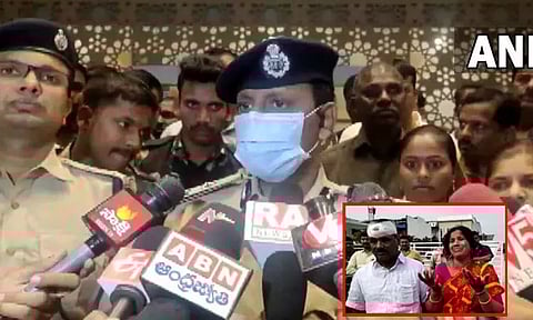 திருமண நிச்சய நாளில் கடத்தப்பட்ட இளம் பெண் மருத்துவர் நள்ளிரவில் மீட்பு