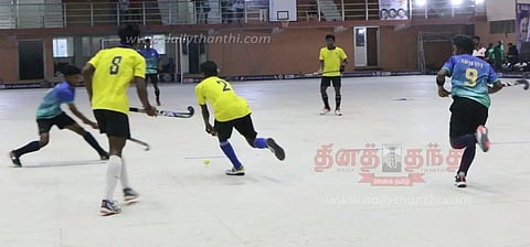 இந்தியன் வங்கி, கஸ்டம்ஸ் அணிகள் அரை இறுதிக்கு தகுதி