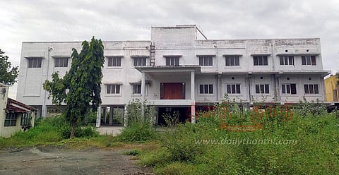 குமாரபாளையம் தாலுகா அலுவலக கட்டுமான பணி எப்போது முடியும்? பொதுமக்கள் எதிர்பார்ப்பு