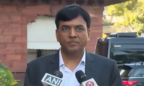 2014-ம் ஆண்டில் இருந்து பள்ளி செல்லும் மாணவிகளின் இடைநிற்றல் விகிதம் குறைவு - மத்திய மந்திரி மன்சுக் மாண்டவியா