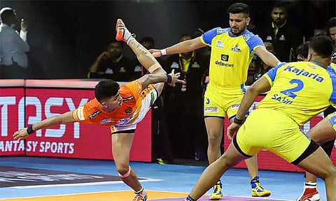 புரோ கபடி லீக் அரைஇறுதி: தமிழ் தலைவாஸ் அணி அதிர்ச்சி தோல்வி..!!