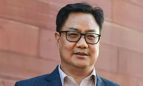 நீதிபதிகள் நியமனத்துக்கான புதிய அமைப்பை உருவாக்கும் வரை நீதித்துறை காலியிடங்கள் நீடிக்கும்: மத்திய அரசு