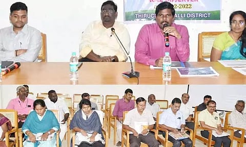 திருச்சியில் வாக்காளர் பட்டியல் சிறப்பு சுருக்க முறை திருத்த ஆய்வு கூட்டம்