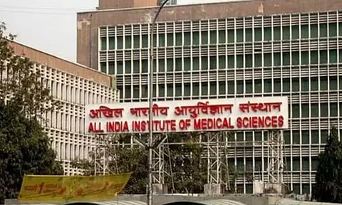 டெல்லி எய்ம்ஸ் மீது இணையதள தாக்குதல் வழக்கு: சீன, ஹாங்காங் கும்பல் பற்றி விவரம் கேட்கிறது டெல்லி போலீஸ்