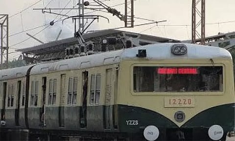 சென்னை கடற்கரை-தாம்பரம் இடையே ரெயில் சேவையில் மாற்றம்; தெற்கு ரெயில்வே அறிவிப்பு
