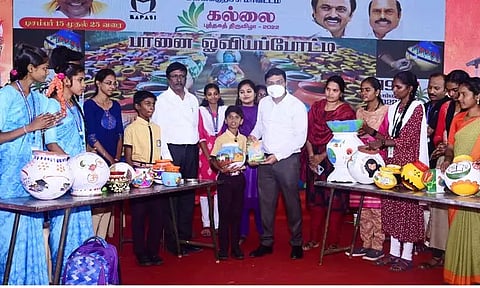 ஒரே நாளில் ரூ.11¾ லட்சத்துக்கு புத்தகங்கள் விற்பனை