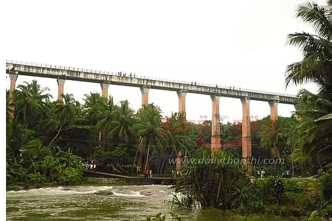 வாகன நிறுத்தம், நுழைவு கட்டணம் வசூலிக்க ரூ.41½ லட்சத்துக்கு ஏலம்