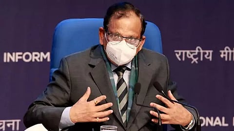 சீனாவில் கொரோனா அதிகரிப்பு: இந்தியாவில் முகக்கவசம் - பூஸ்டர் தடுப்பூசி கட்டாயம் - மத்திய சுகாதாரத்துறை