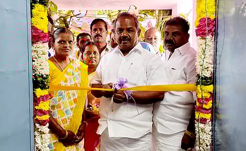 கோவிலூர் கிராமத்தில் ரூ.2¼ லட்சத்தில் ரேஷன் கடை சீரமைப்பு