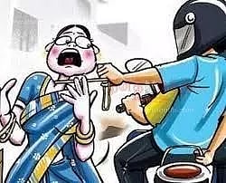 கோவிலுக்கு சென்று திரும்பிய பெண்ணிடம் 3½ பவுன் தாலி செயின் பறிப்பு