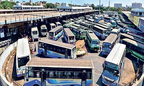 நெருங்கும் கிறிஸ்துமஸ்: சென்னையில் இருந்து வெளியூர்களுக்கு 500 சிறப்பு பஸ்கள் இயக்க திட்டம்