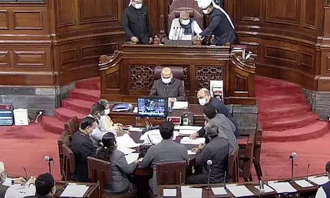 ஒமைக்ரான் பிஎப்.7 அச்சுறுத்தல்... நாடாளுமன்ற இரு அவைகளிலும் முகக்கவசம் அணிந்து உறுப்பினர்கள் பங்கேற்பு...!