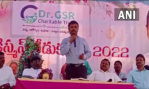 இந்தியாவில் இயேசுவால் கொரோனா பரவல் பணிந்தது; அரசு உயரதிகாரி பேச்சால் பரபரப்பு