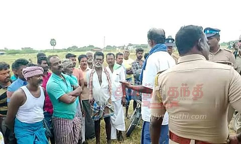 டாஸ்மாக்கடையை திறக்க பொதுமக்கள் எதிர்ப்பு