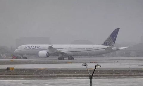 அமெரிக்காவில் கடும் பனிப்பொழிவு; 4 ஆயிரம் விமானங்கள் ரத்து