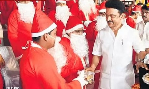 சமத்துவம், சகோதரத்துவம், ஈகை ஆகிய மனிதநேய பண்புகளின் விழா கிறிஸ்துமஸ் - முதல்-அமைச்சர் மு.க.ஸ்டாலின்