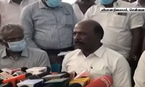 தமிழகத்தில் ஆக்சிஜன் சிலிண்டர்கள், மருந்துகள் போதிய அளவில் கையிருப்பு உள்ளன - அமைச்சர் மா.சுப்பிரமணியன்