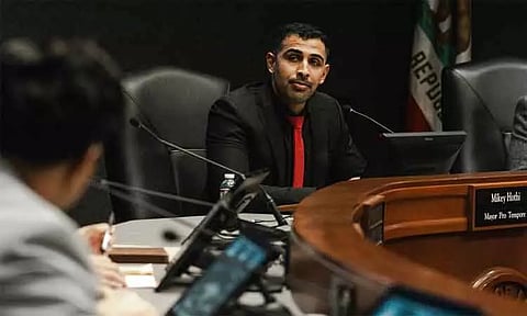 கலிபோர்னியாவில் முதல் முறையாக நகர மேயர் பதவிக்கு சீக்கியர் தேர்வு