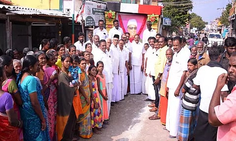 எம்.ஜி.ஆர். நினைவு தினம்