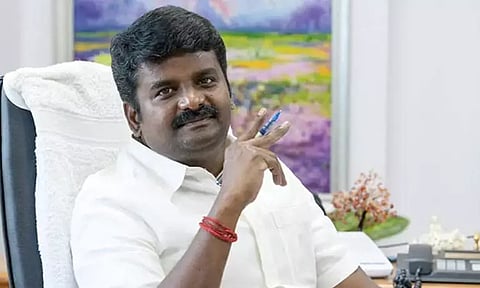 புதியவகை கொரோனாவை எதிர்கொள்ள தமிழக அரசு தேவையான நடவடிக்கை எடுத்துள்ளதா? - முன்னாள் அமைச்சர் விஜயபாஸ்கர் கேள்வி