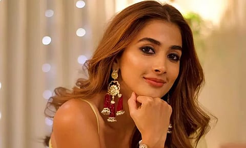 'சொந்த வீடு வாங்கும் கனவு நிறைவேறியது' - நடிகை பூஜா ஹெக்டே