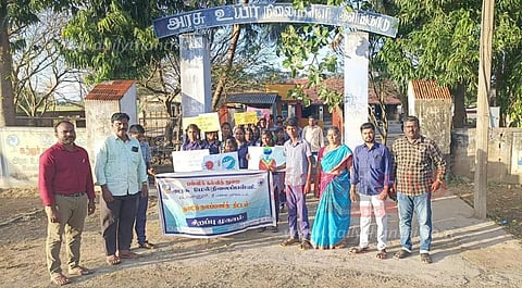 பொன்னூர் அரசினர் மேல்நிலைப்பள்ளி சார்பில்நாட்டு நலப்பணி திட்ட முகாம்