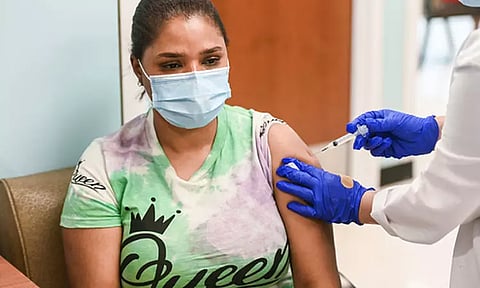 இந்தியாவில் ஜனவரி மத்தியில் கொரோனா பாதிப்பு அதிகரிக்கும்: சுகாதார அமைச்சக அறிக்கை