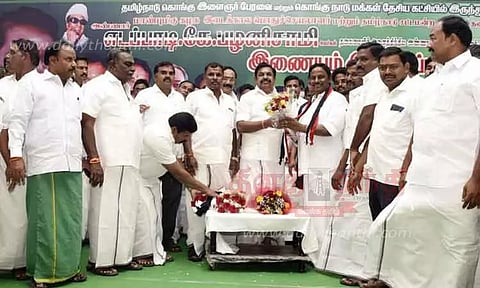 '8 வழிச்சாலை திட்டத்தை எதிர்த்தவர்கள் தற்போது வேண்டும் என்கிறார்கள்'சேலத்தில் எடப்பாடி பழனிசாமி பேச்சு